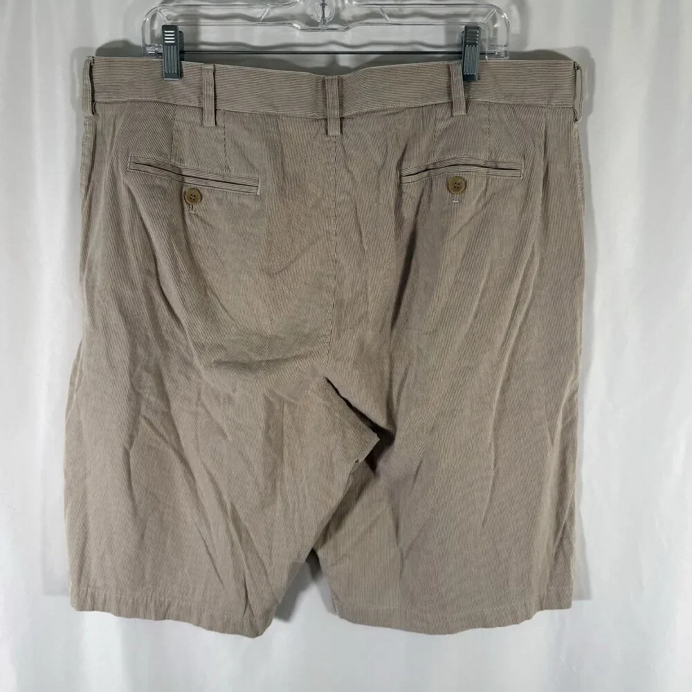 Banana Republic Chino Shorts Men's 38 Beige Striped 11